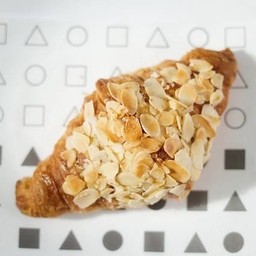 Almond Croissant
