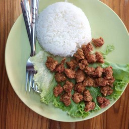 ข้าวลาบหมูทอด