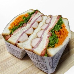 แซนวิช ไส้กรอกแฮม