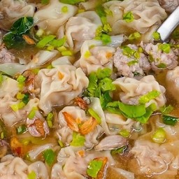 เกี๊ยวน้ำซุปใส(หมูกุ้ง)