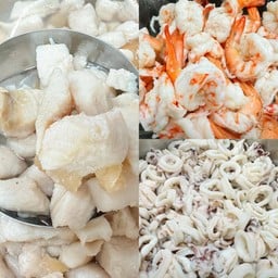 ข้าวต้มเครื่อง - บ้านลายคราม