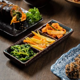 เครื่องเคียง ผักโขมน้ำมันงา