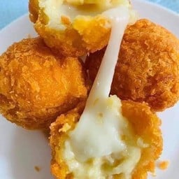 ของกินเล่นแสนอร่อย วัดป่ากลางทุ่ง