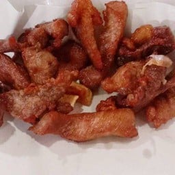 ข้าวเหนียวหมูทอด