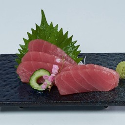 คิฮาดะ ซาชิมิ