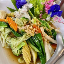 ผัดผักรวม