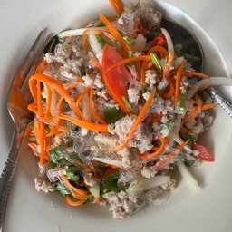 ยำวุ้นเส้นหมูสับ
