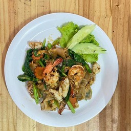 ก๋วยเตี๋ยวผัดซีอิ๊ว