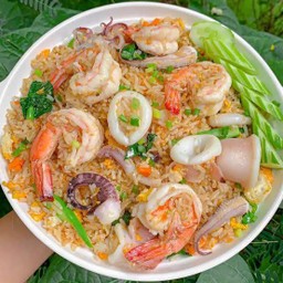 ข้าวผัดทะเล