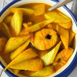 แกงส้มปลาช่อนออดิบ