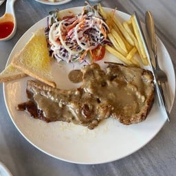ภูตะลึงคาเฟ่