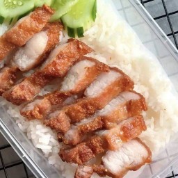 ยำ ส้มตำแซ่บนัว ตามสั่งครัวคุณนก 2