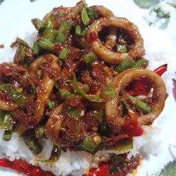 นิแตบ้านกระเพรา ข้าวผัดปู ฮาลาล(ซอยพัทยารุ่งเรือง)