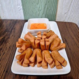 ไส้กรอกทอด