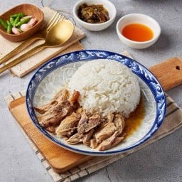 ชิคชีค หมี่คลุกไก่ฉีก ซูวี Chic Cheek ลาดพร้าว101