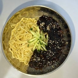 จาจังมยอน