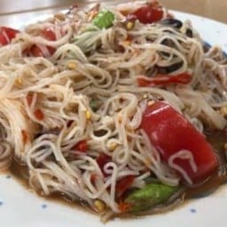 ตำขนมจีนปลาร้า