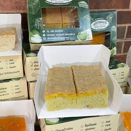 เค้กมะพร้าวอ่อนใบเตย