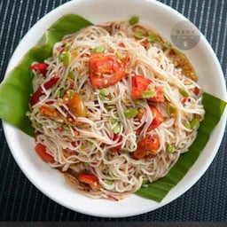 ตำขนมจีน