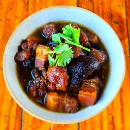 หมูฮ้อง