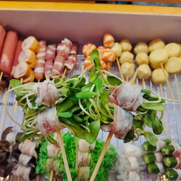 ยอดอ่อนทานตะวันพันสามชั้นสไลด์