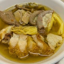 ต้มตือฮวน+หมูกรอบ