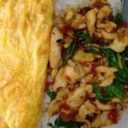 ข้าวกะเพราไก่ไข่เจียว