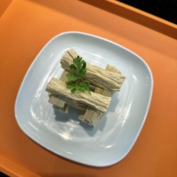 เต้าหู้แท่ง 腐竹