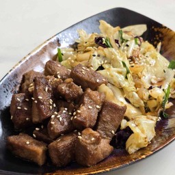 เนื้อผัดยากินิกุ