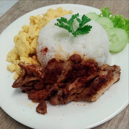 ไกย่างพริกปาปริก้า ไข่นุ่มๆ