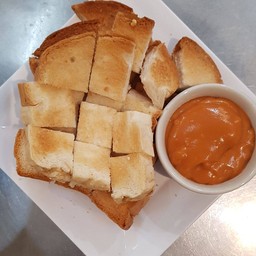 ขนมปังสังขยาชาไทย (ปิ้ง)