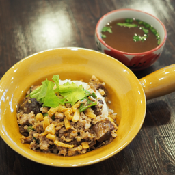 ข้าวต้มแห้งหมูตุ๋น กากหมู