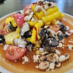 ตำข้าวโพดหอยหวาน