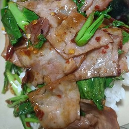 ผัดคะน้าเบคอน