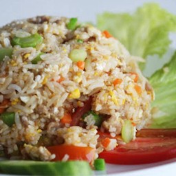 ข้าวผัดหมู