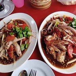 ส้มตำแอบแซ่บปากเปิดโต้รุ่งศรีสะเกษ