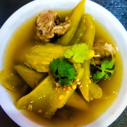 ต้มมะระซี่โครงตุ๋นยาจีน