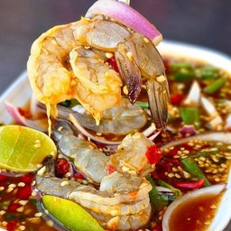 ยำกุ้งสด