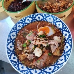 ก๋วยเตี๋ยวต้มยำสุโขทัย