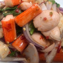 ยำหมูยอ+ไส้กรอก+ปูอัด
