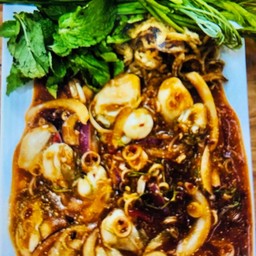 ยำหอยนางรม