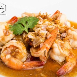 ข้าวกุ้งกระเทียม