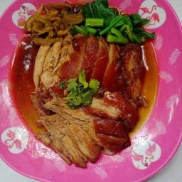 ร้านข้าวขาหมูเจ้อ่อนรสเด็ด(ขาหมูอิสาน) สาขา1