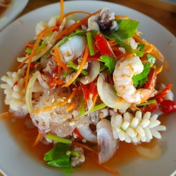 ยำรวมทะเล