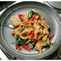 ข้าวผัดกะเพราหมู สันคอ&สามชั้น สไลด์