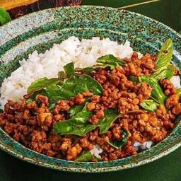 ข้าวผัดกะเพราเนื้อ AUS