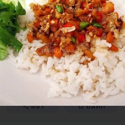 ข้าวหมูทอดคั่วพริกเกลือ