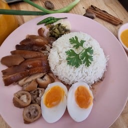 🍖กอดฝัน การย่าง อบ ปิ้ง น้ำจิ้มรสเด็ด 🥓🥩 แม่โจ้