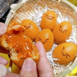 เค้กไข่ไส้ทะลัก 6 ชิ้น (สามารถเลือกรสชาติเองได้นะคะ)