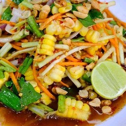 ยำมะม่วงข้าวโพด